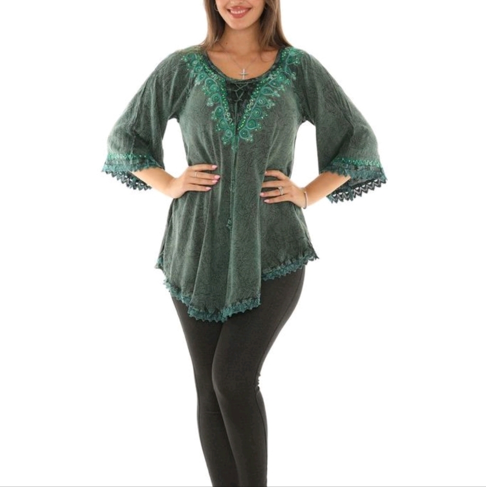 Women tie-dye tops